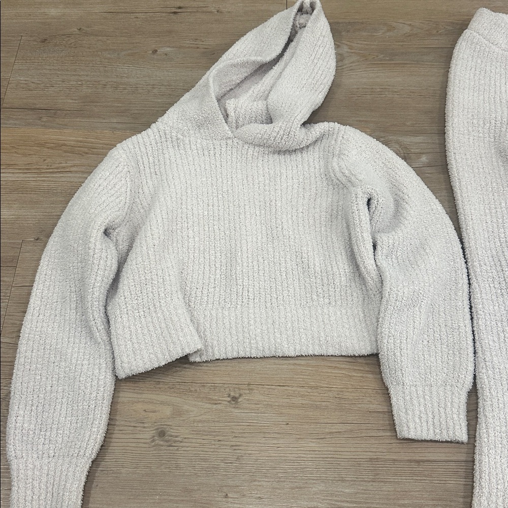 Cozy light pink  Knit Hoodie and pant set 
Art class brand from target